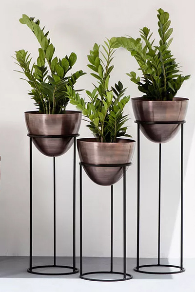 Canberra-METAL PLANTERS